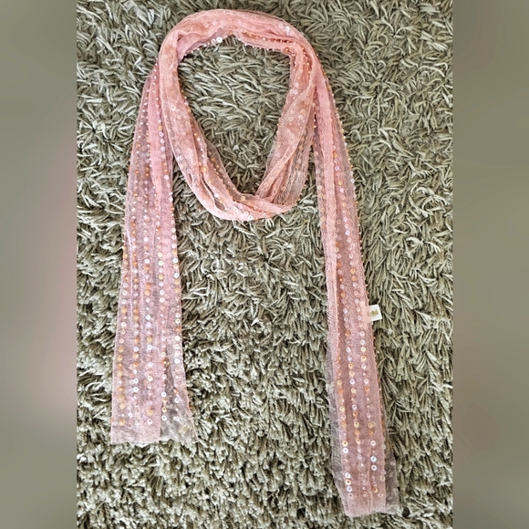Beaded sequin mesh scarf - Picture 5 of 6
